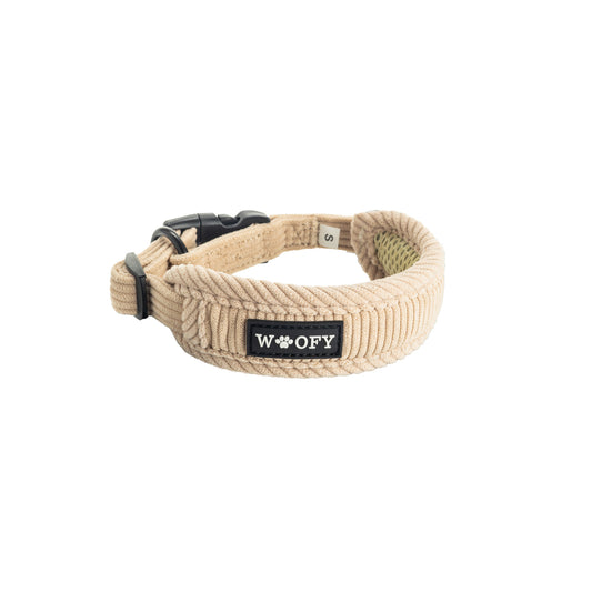 Woofyn samettinen beige kaulapanta.