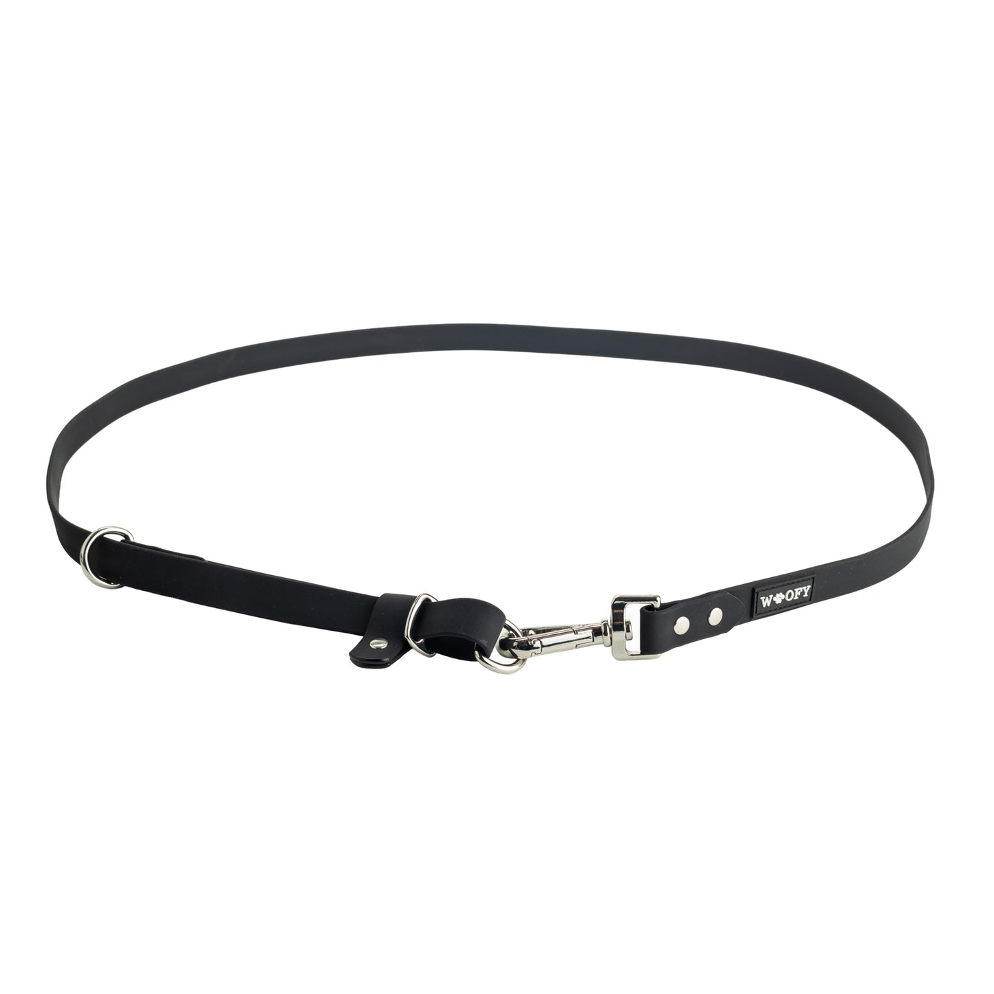 Woofyn musta Freepaws lisäosa hands-free kävelyyn.