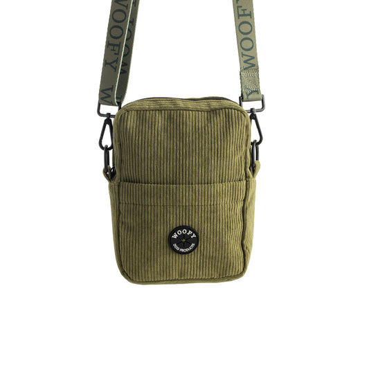 Woofyn samettinen Daily Walking Bag ulkoilulaukku metsänvihreänä.