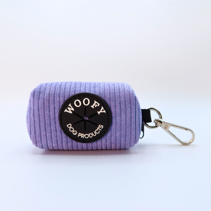 Soft poop bag holder sävyssä Lilac eli violetti. 
